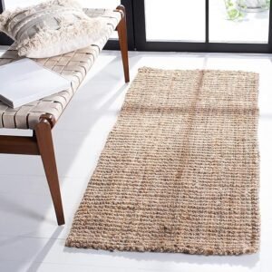 SAFAVIEH Natural Fiber Collection Accent Rug - 2'6" x 4', Natural, Handmade Chunky Textured Jute 0.75-inch Thick